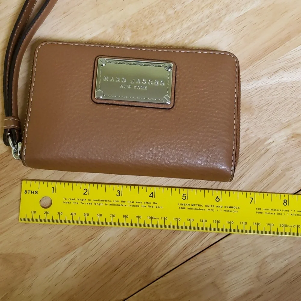Marc Jacobs nwt silver